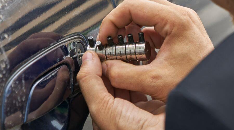 Professional residential roofers in Banks, OR